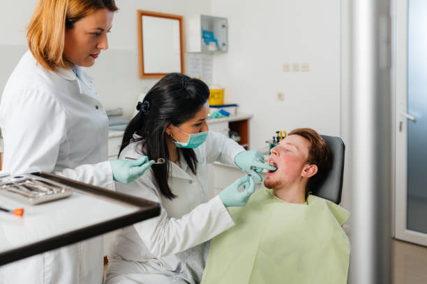 Emergency Dental Care for Adults